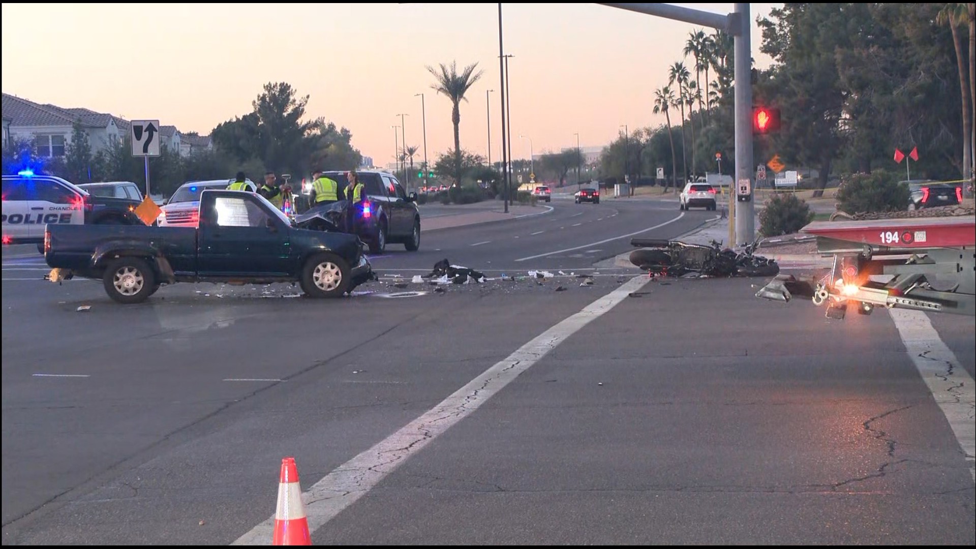 Chandler Crash Today: Fatal Multi-Vehicle Collision on Loop 202 Closes Westbound Lanes as AZDPS Investigates